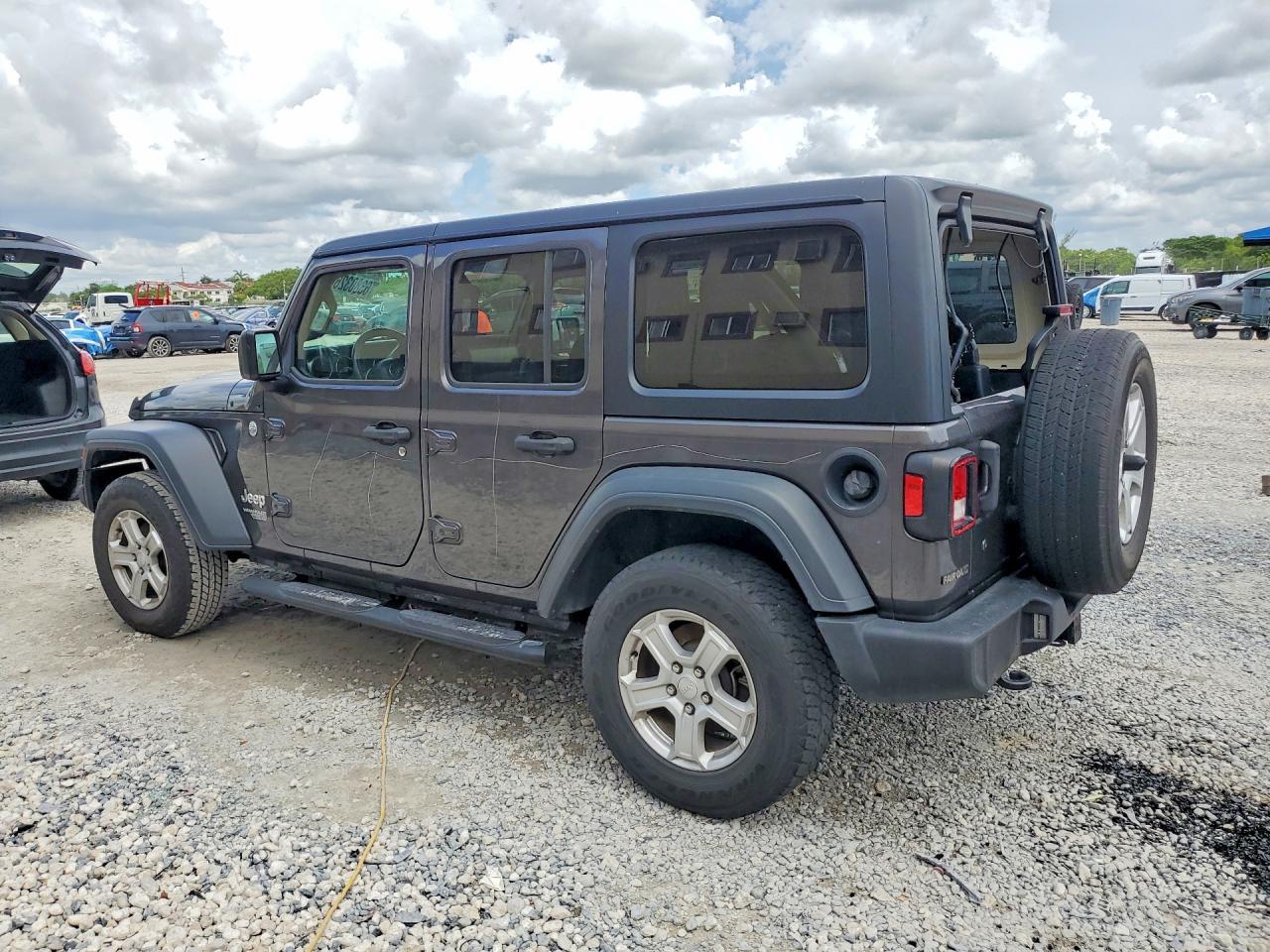 2018 JEEP WRANGLER UNLIMITED SPORT — снимка 2