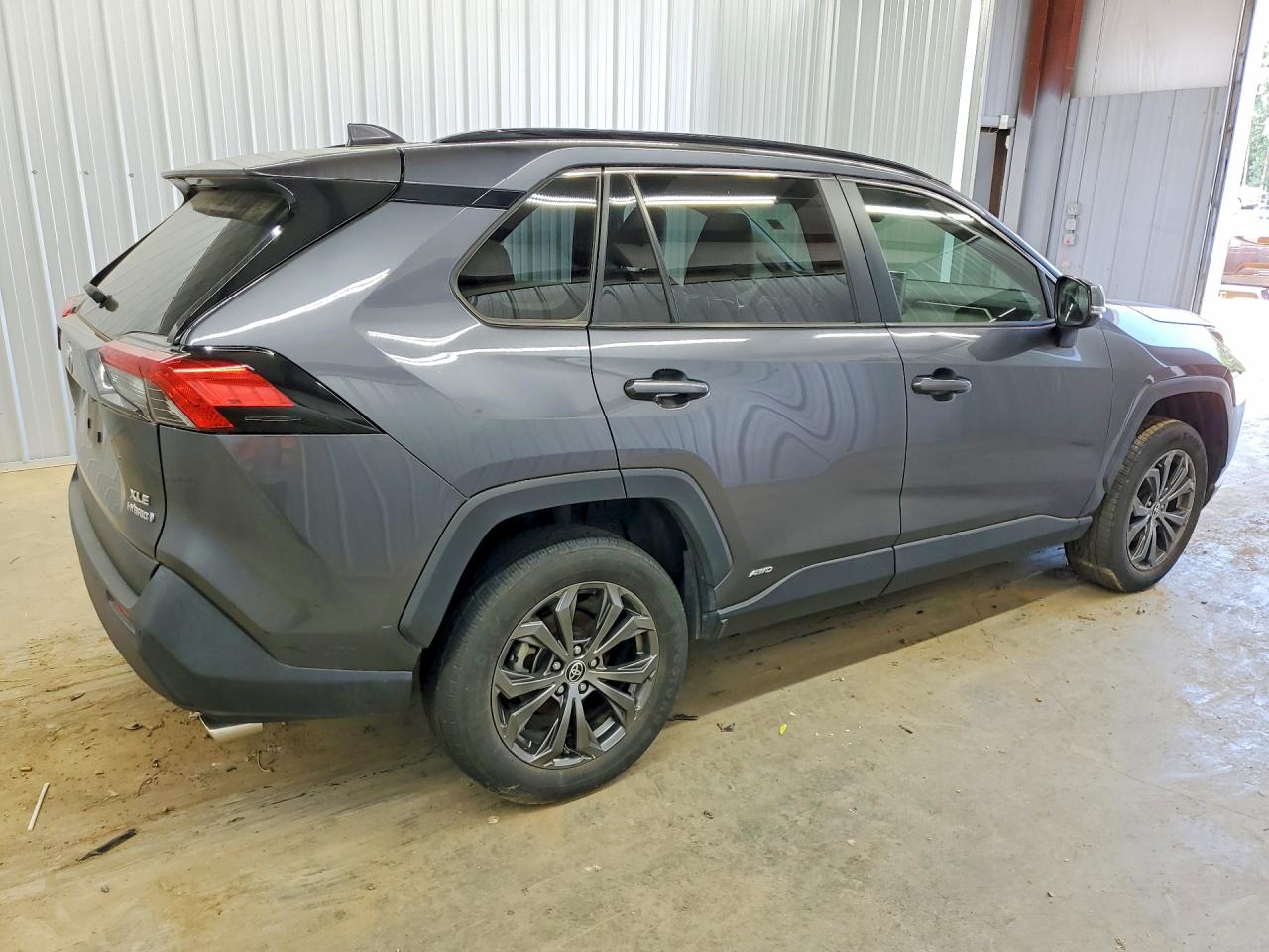 2020 TOYOTA RAV4 XLE PREMIUM — снимка 3