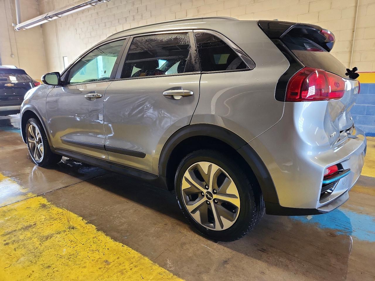 2022 KIA NIRO EV S — снимка 2
