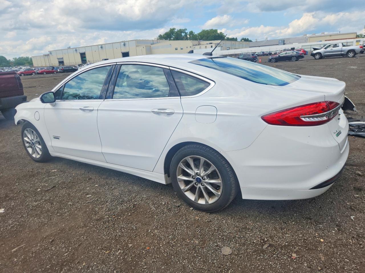 2017 FORD FUSION SE PHEV — снимка 2