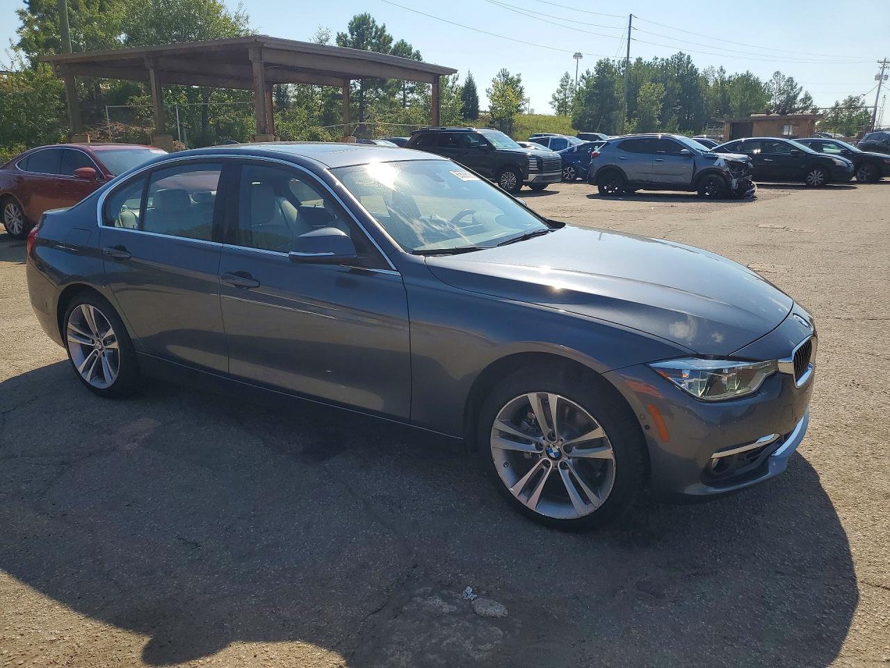 2018 BMW 330 I — снимка 4