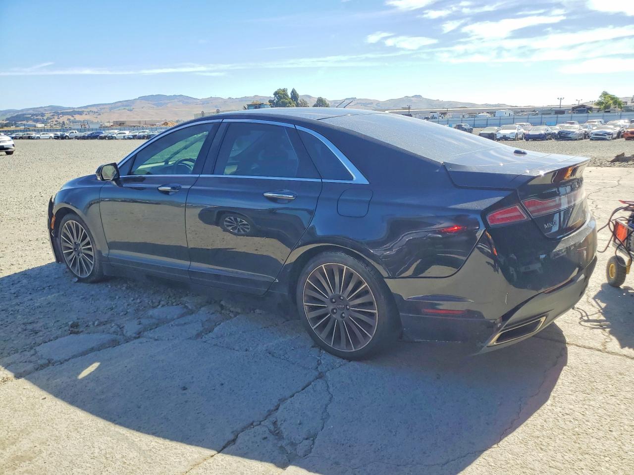2016 LINCOLN MKZ HYBRID — снимка 2