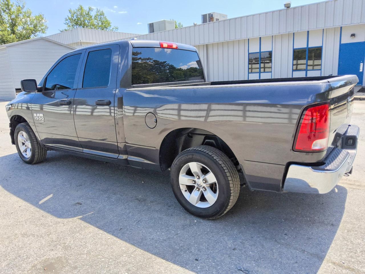 2021 RAM 1500 CLASSIC TRADESMAN — снимка 2
