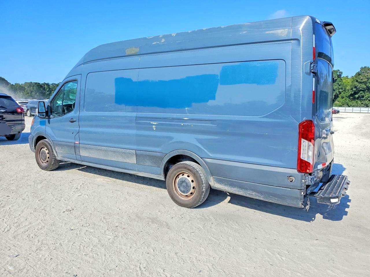 2020 FORD TRANSIT T-250 — снимка 2