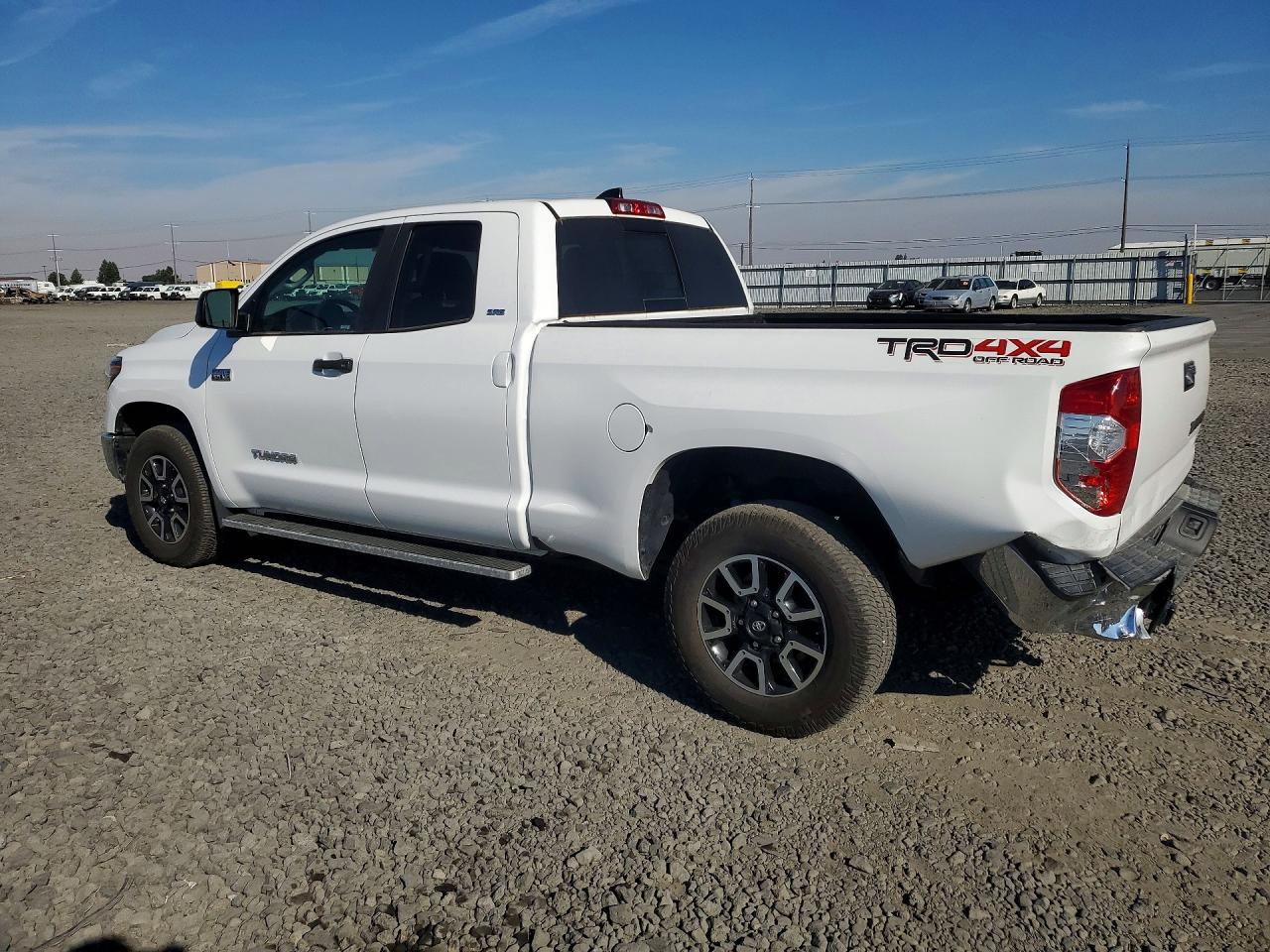 2021 TOYOTA TUNDRA SR5 — снимка 2