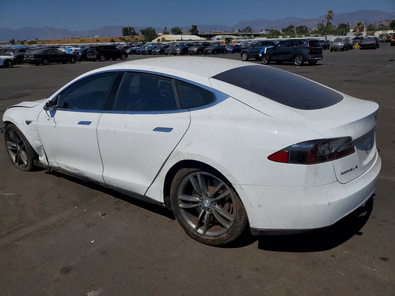 2015 TESLA MODEL S 70D — снимка 2