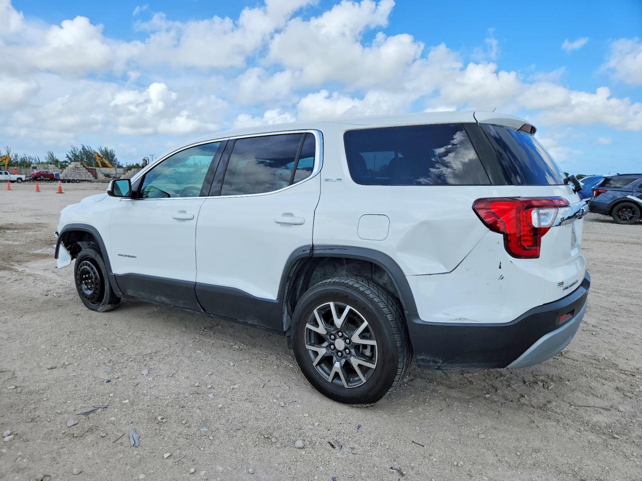 2021 GMC ACADIA SLE — снимка 2