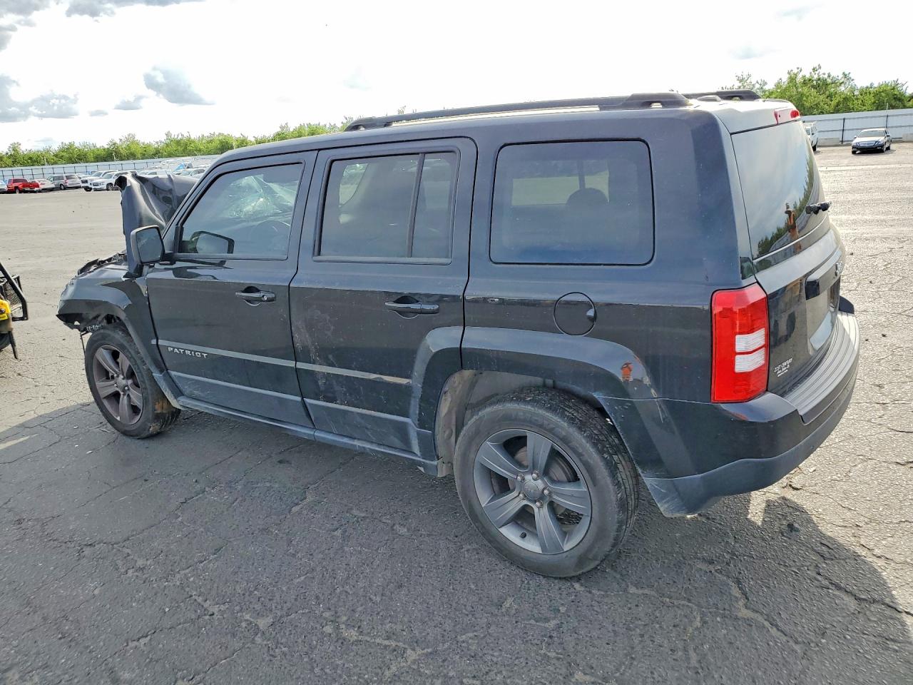 2015 JEEP PATRIOT LATITUDE — снимка 2