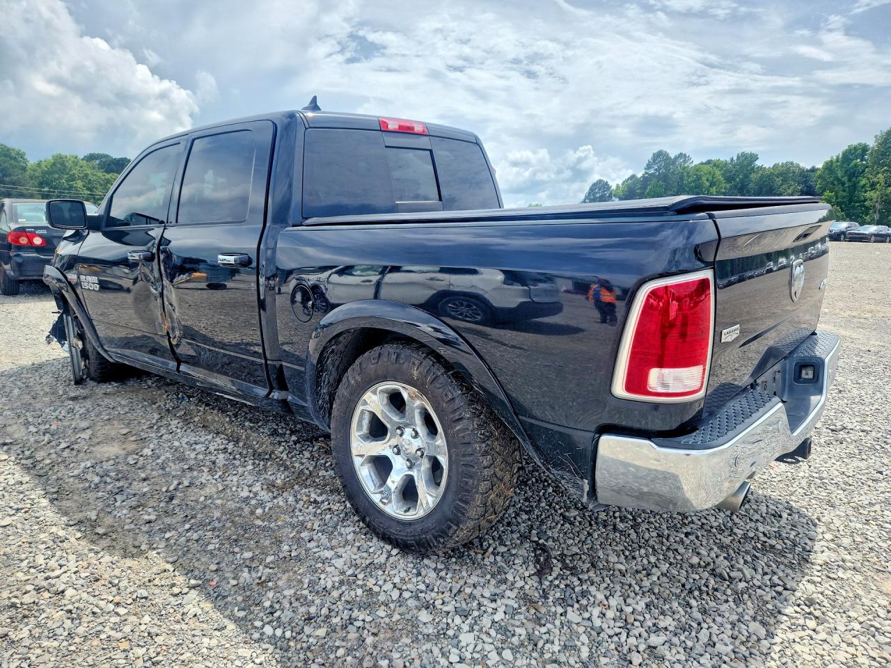 2018 RAM 1500 LARAMIE — снимка 2