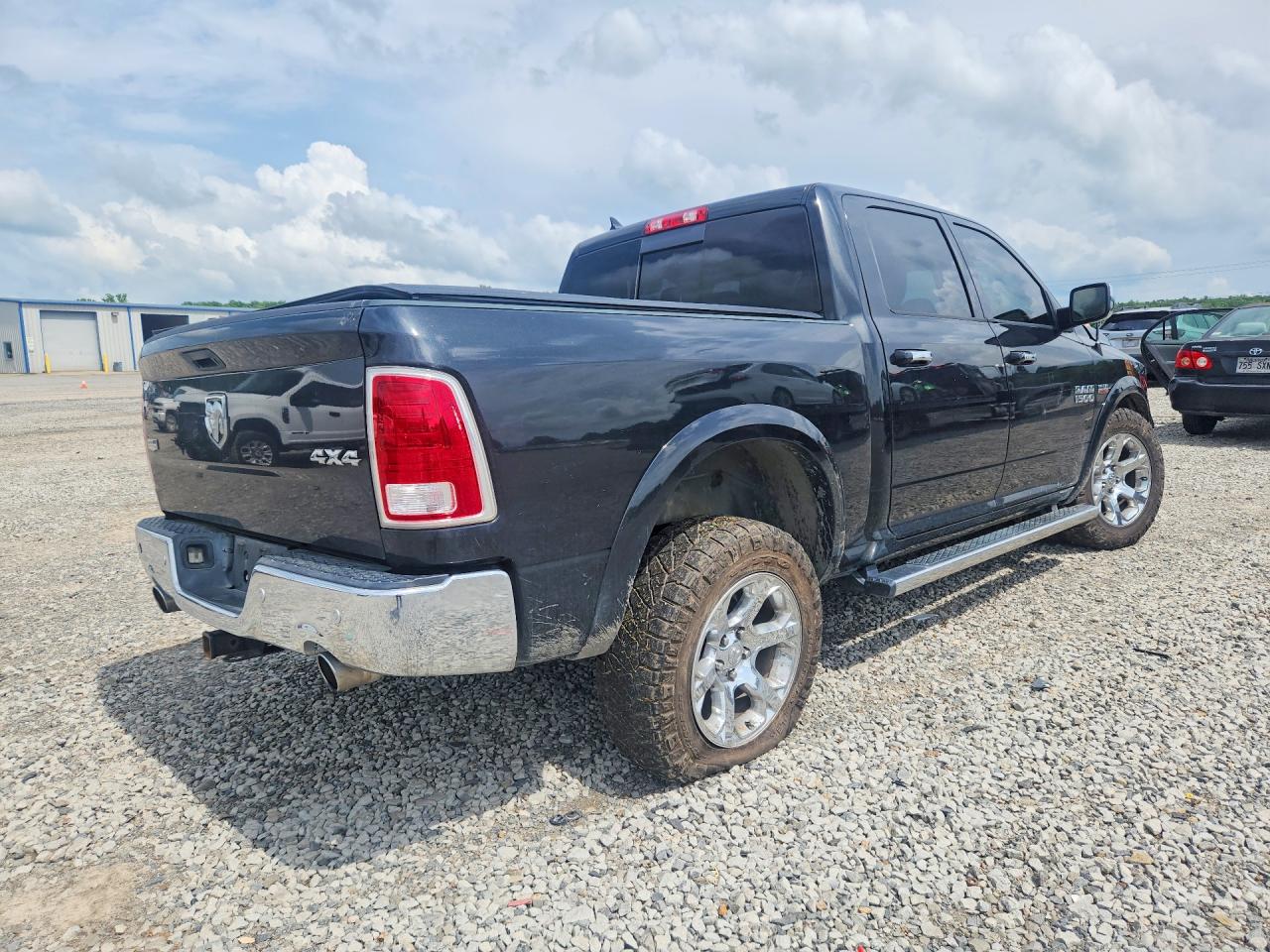 2018 RAM 1500 LARAMIE — снимка 3