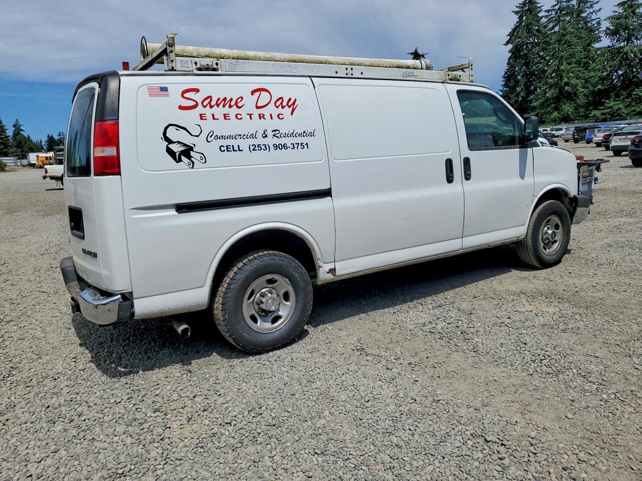 2016 CHEVROLET EXPRESS G2500 — снимка 3
