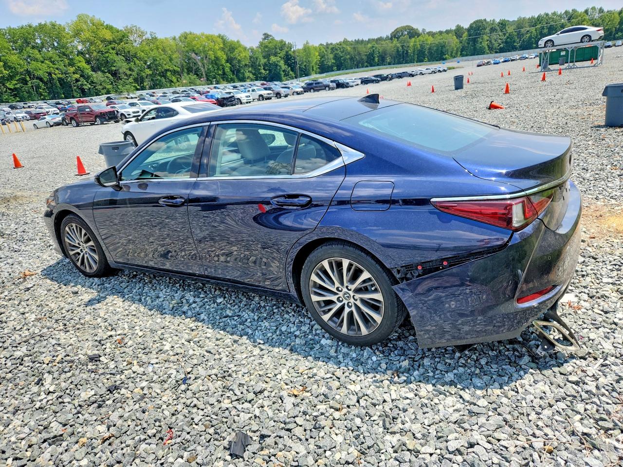 2019 LEXUS ES 350 — снимка 2