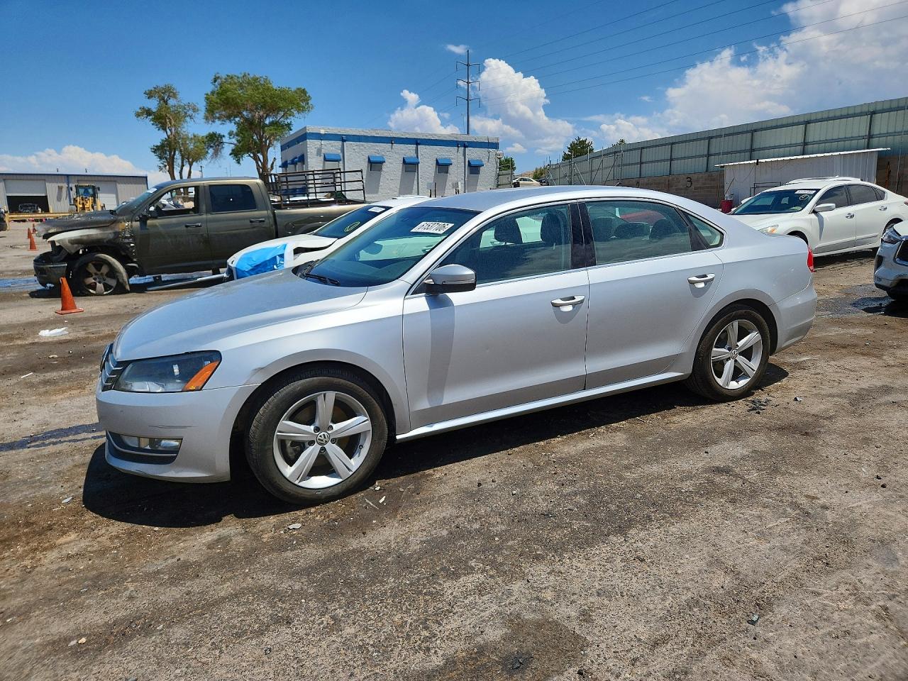 2015 VOLKSWAGEN PASSAT S