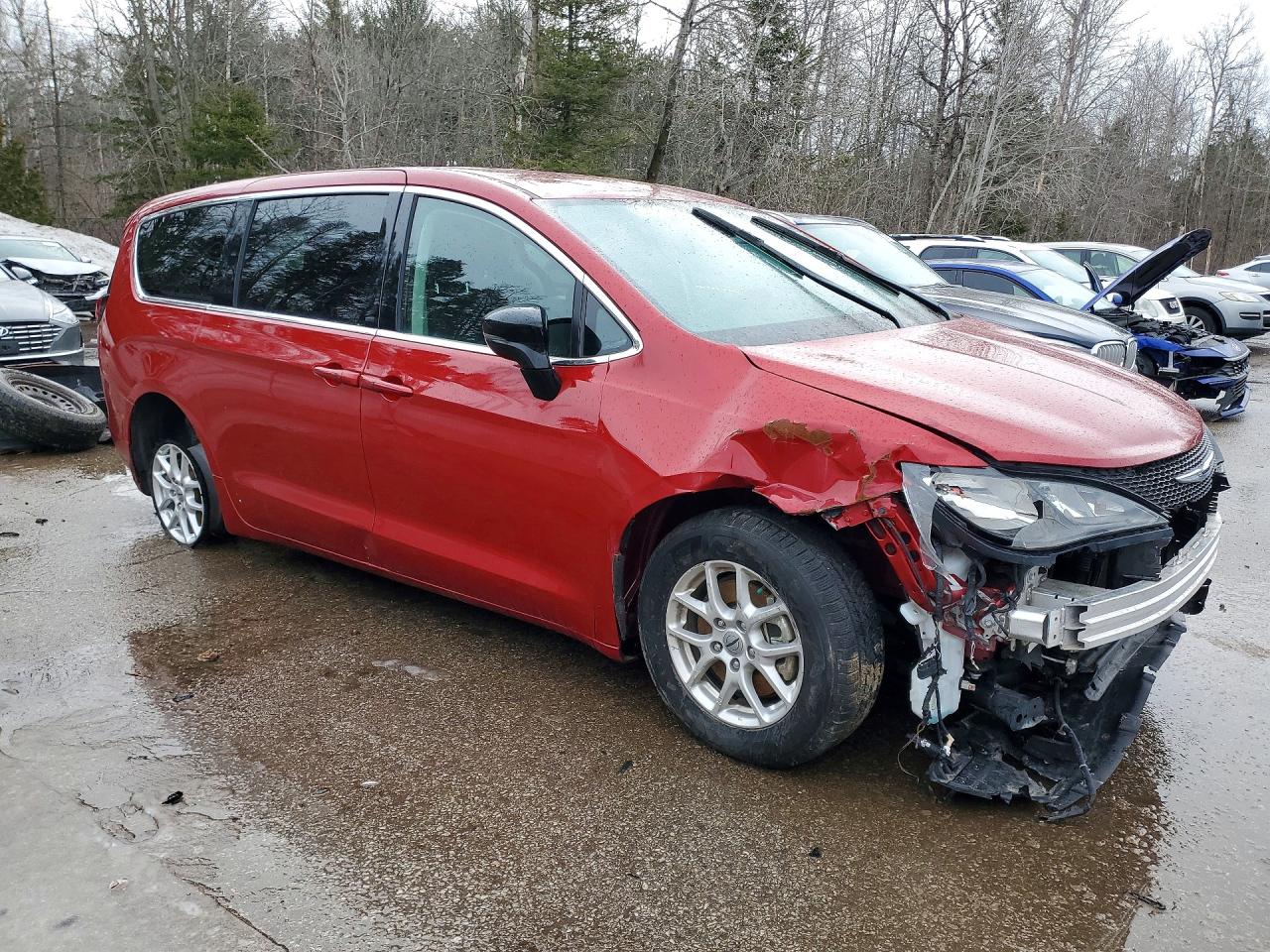2024 CHRYSLER GRAND CARAVAN SXT — снимка 4