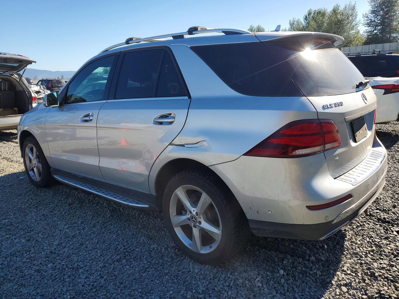 2017 MERCEDES-BENZ GLE 350 4MATIC — снимка 2