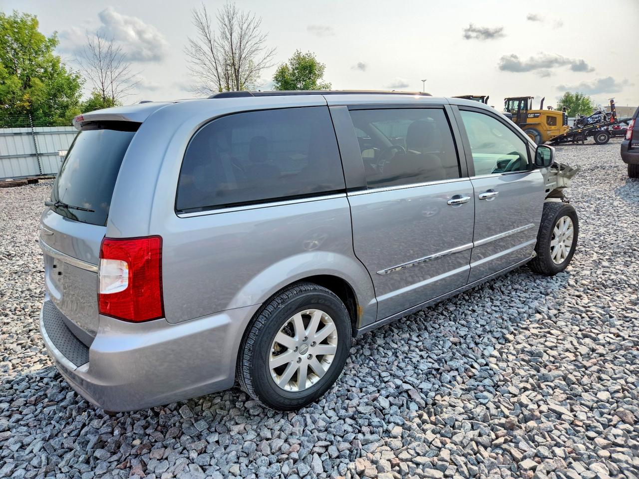 2015 CHRYSLER TOWN & COUNTRY TOURING — снимка 3