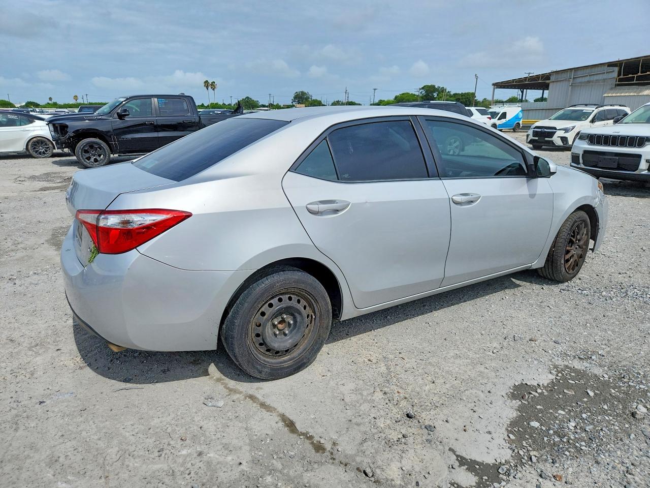 2015 TOYOTA COROLLA LE — снимка 3