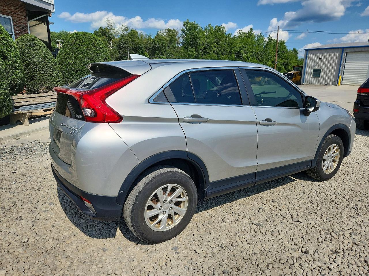 2019 MITSUBISHI ECLIPSE CROSS ES — снимка 3