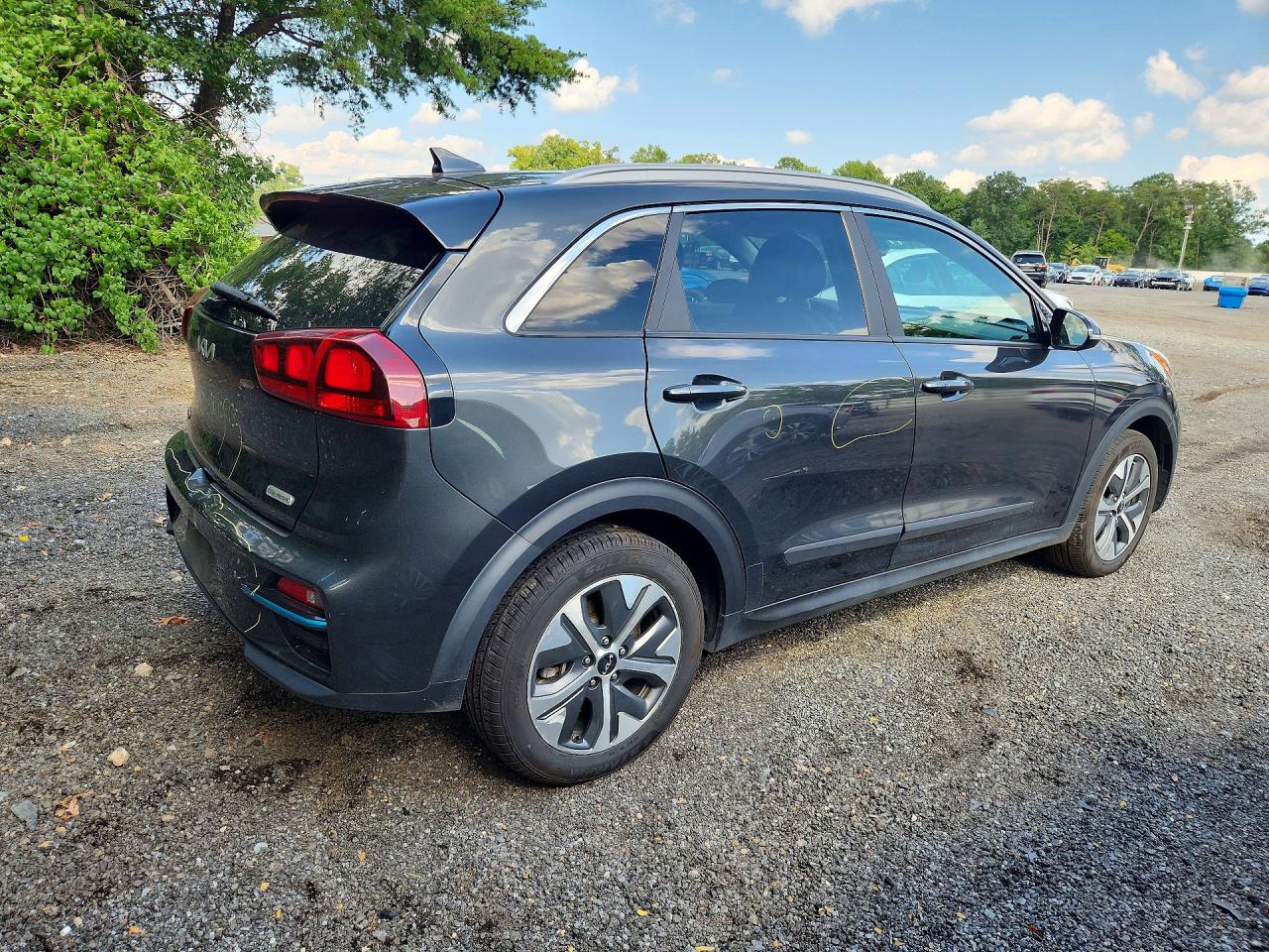 2022 KIA NIRO EV S — снимка 3