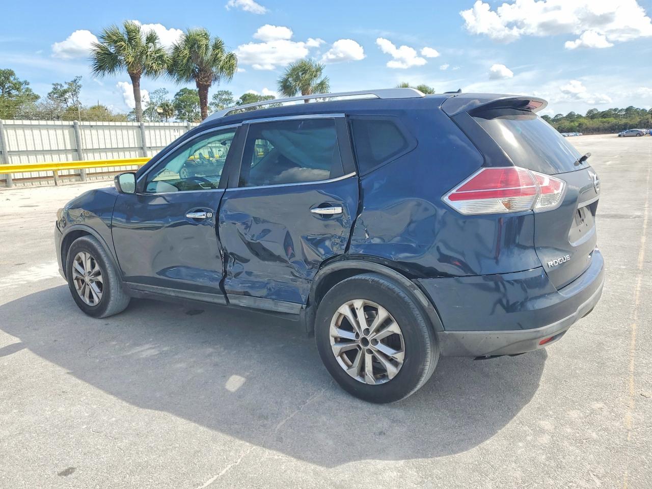 2016 NISSAN ROGUE SV — снимка 2