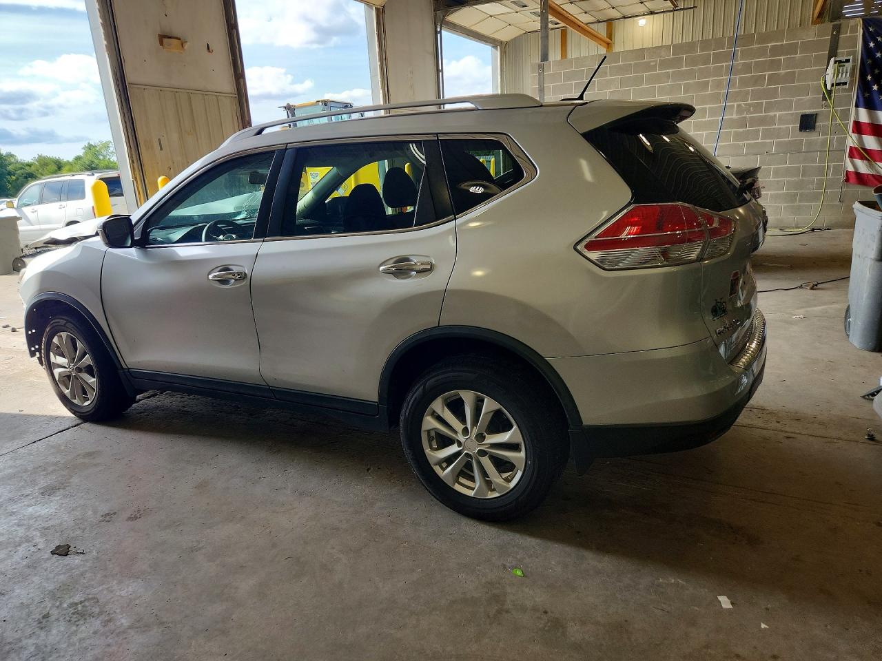 2016 NISSAN ROGUE SV — снимка 2