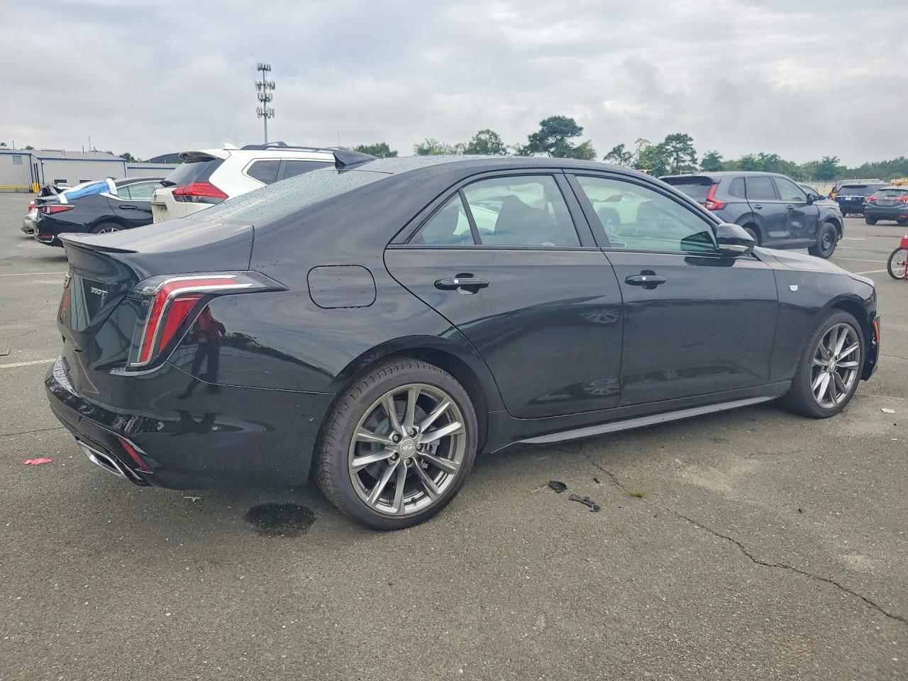 2026 CADILLAC CT4 SPORT — снимка 3
