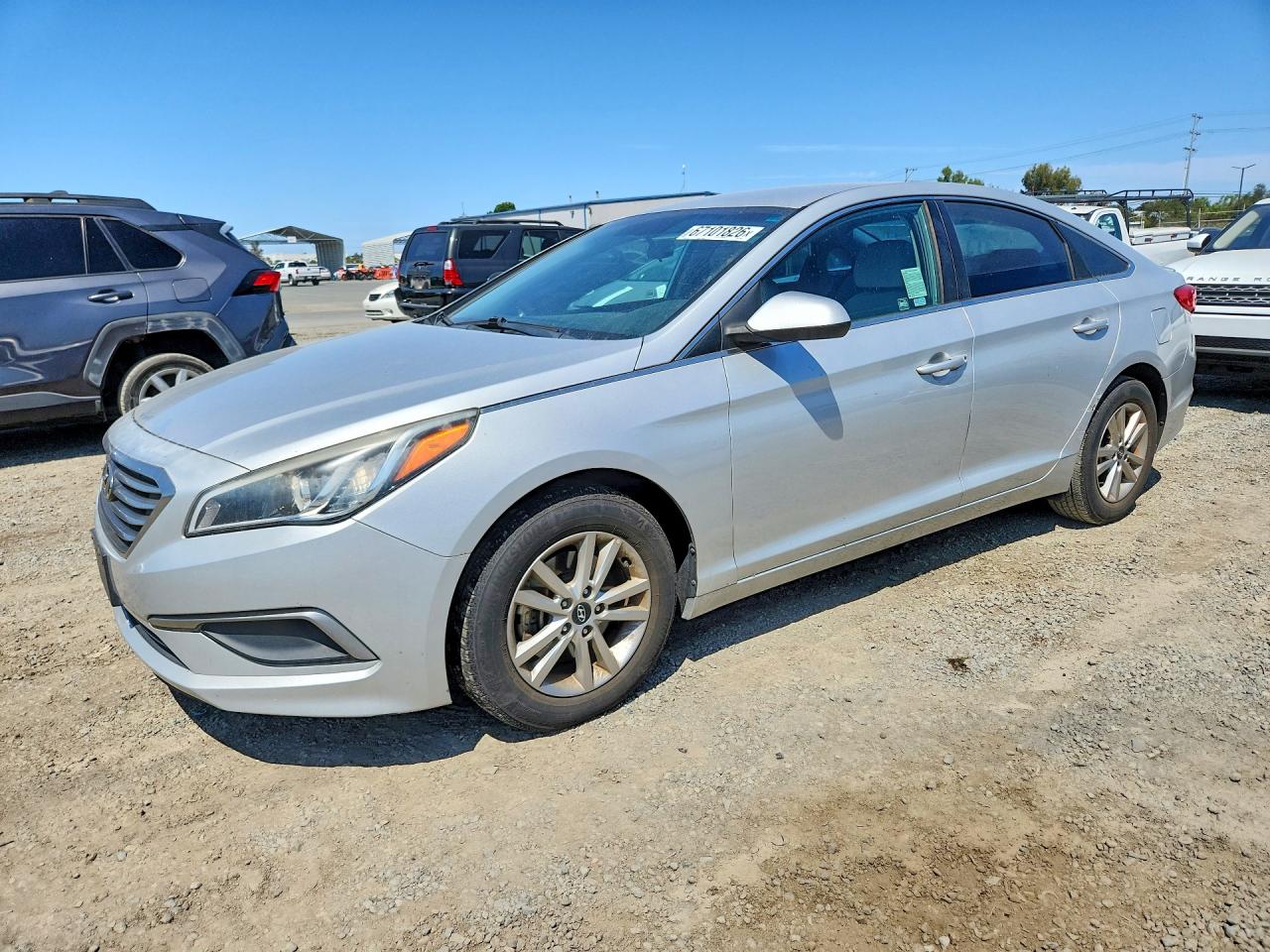 2017 HYUNDAI SONATA SE