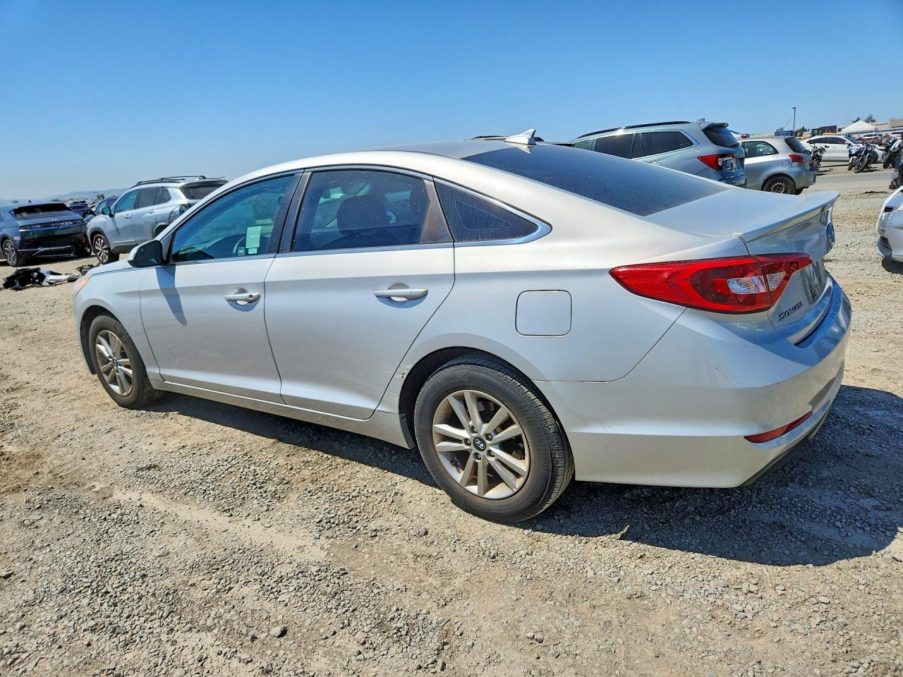 2017 HYUNDAI SONATA SE — снимка 2