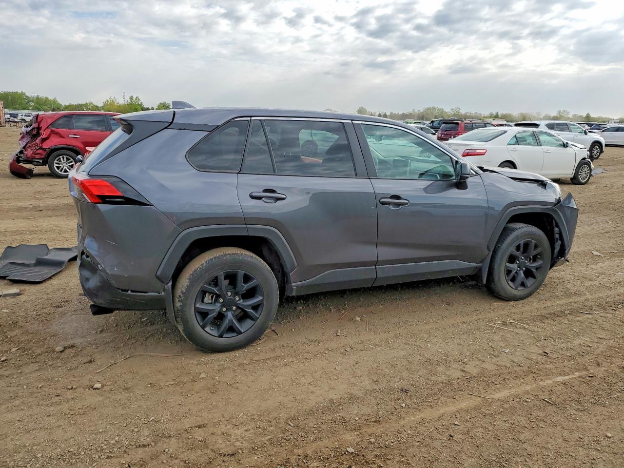 2024 TOYOTA RAV4 LE — снимка 3