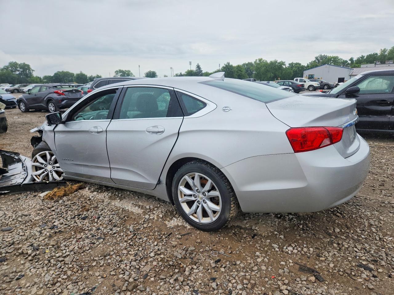 2017 CHEVROLET IMPALA LT — снимка 2