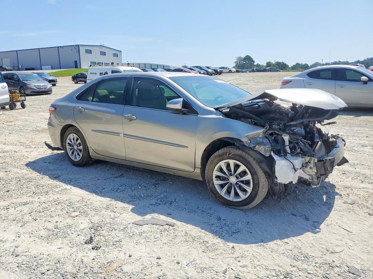 2016 TOYOTA CAMRY LE — снимка 4