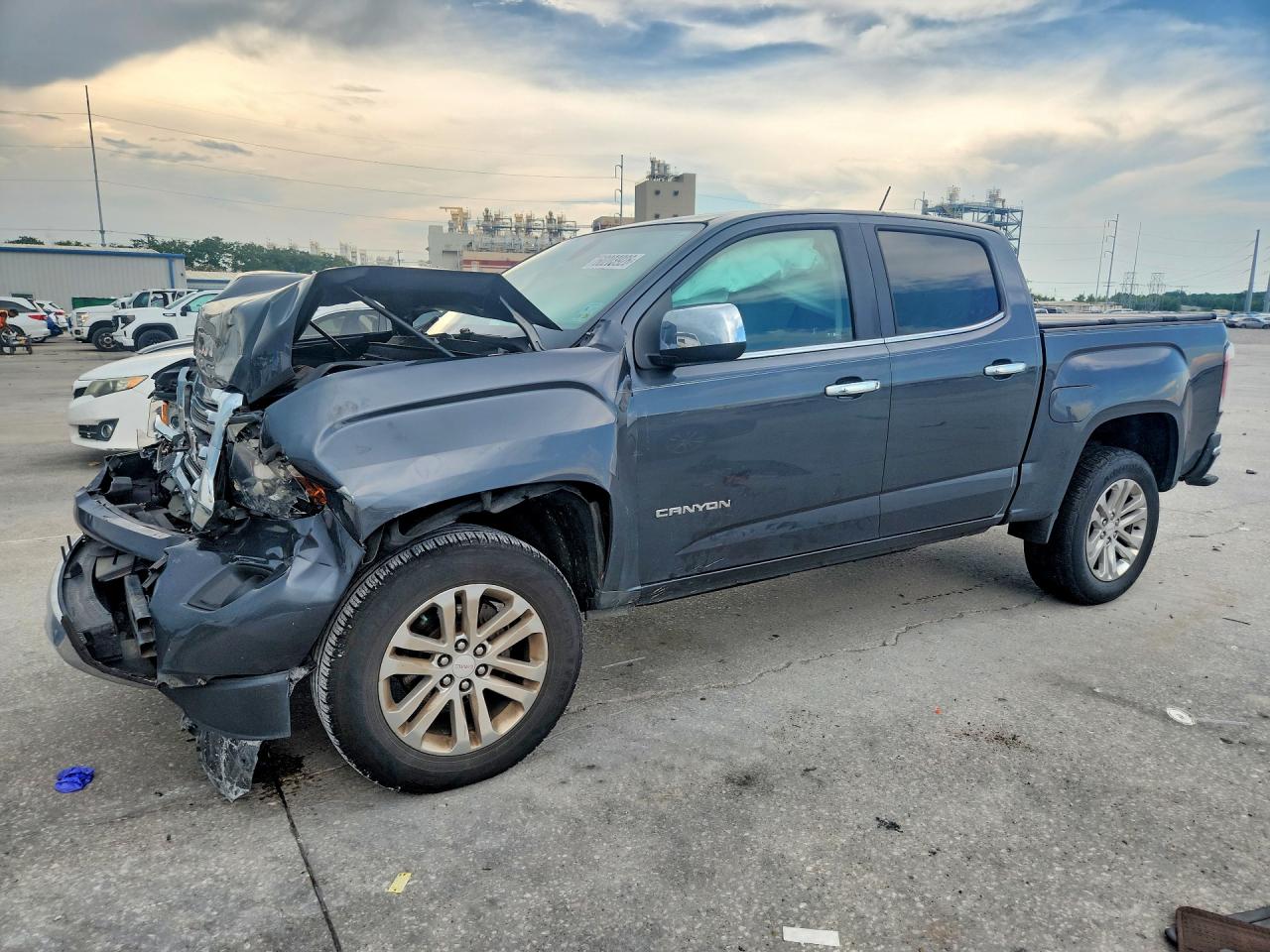 2016 GMC CANYON SLT