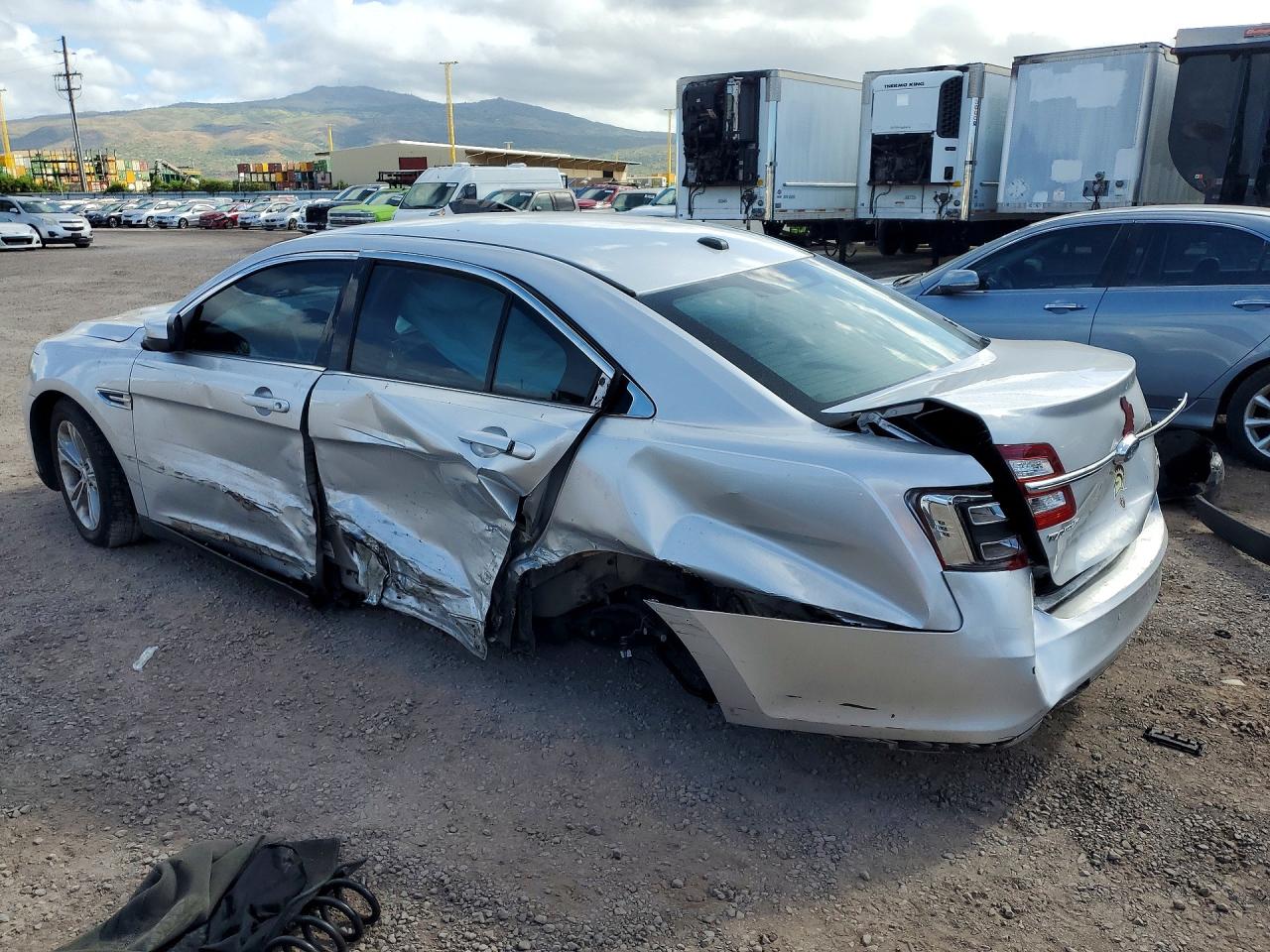 2016 FORD TAURUS SEL — снимка 2