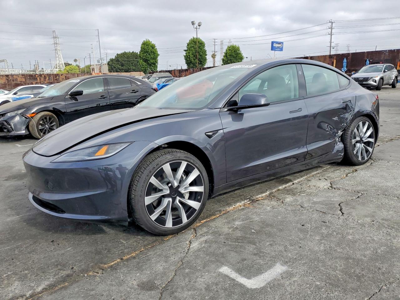 2025 TESLA MODEL 3