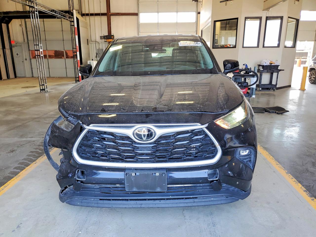 2023 TOYOTA HIGHLANDER LE — снимка 5