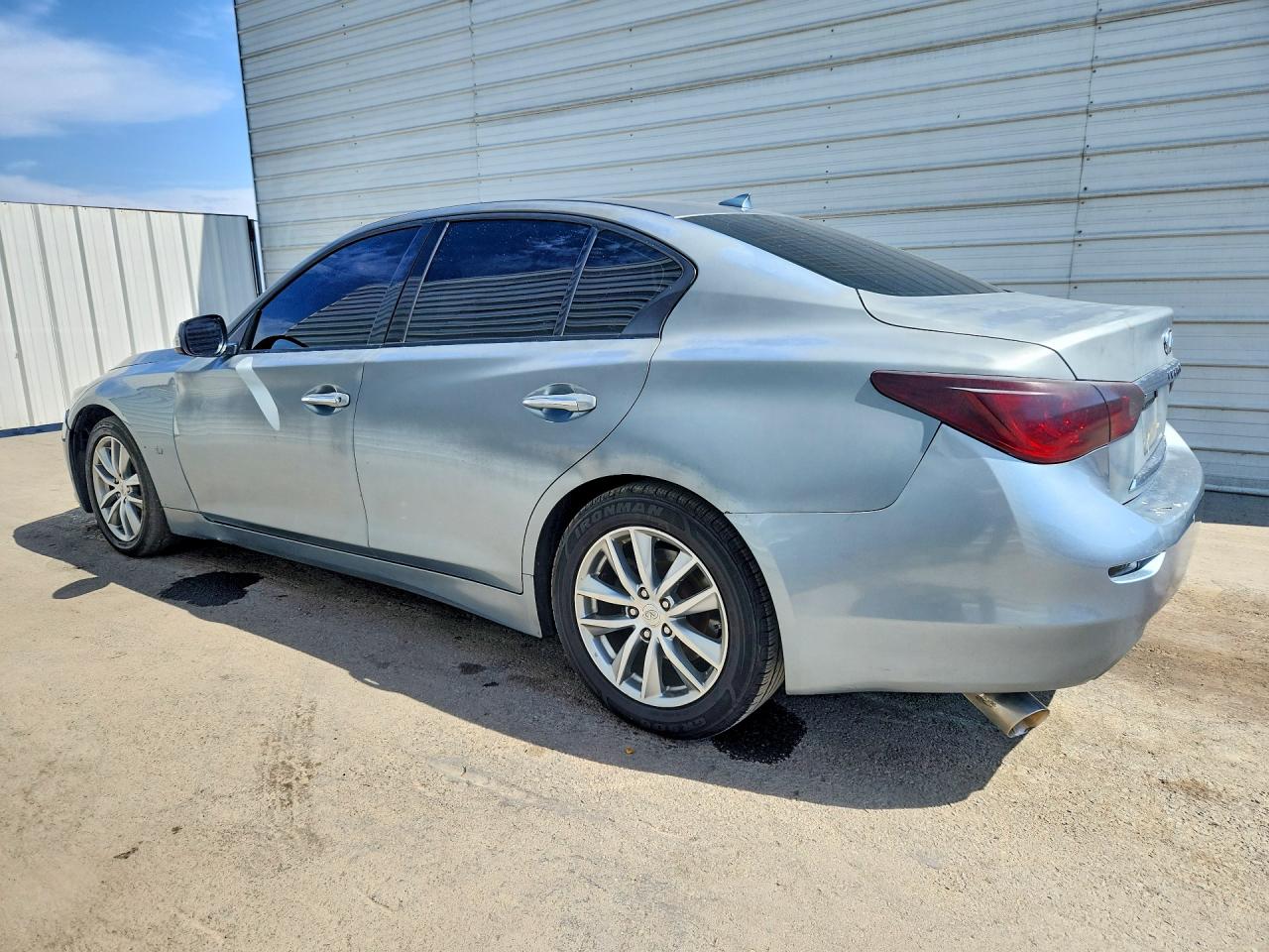 2015 INFINITI Q50 BASE — снимка 2
