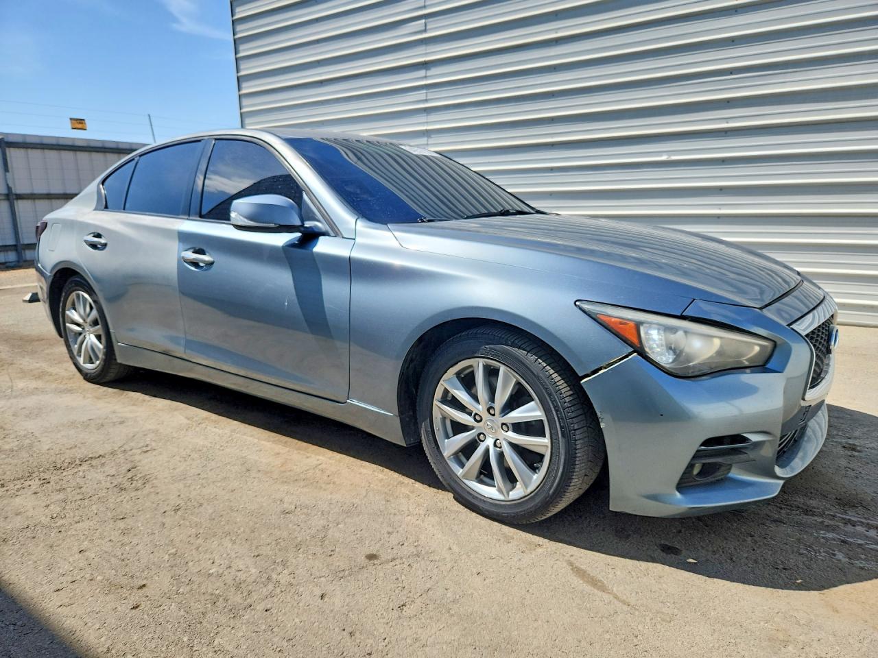 2015 INFINITI Q50 BASE — снимка 4