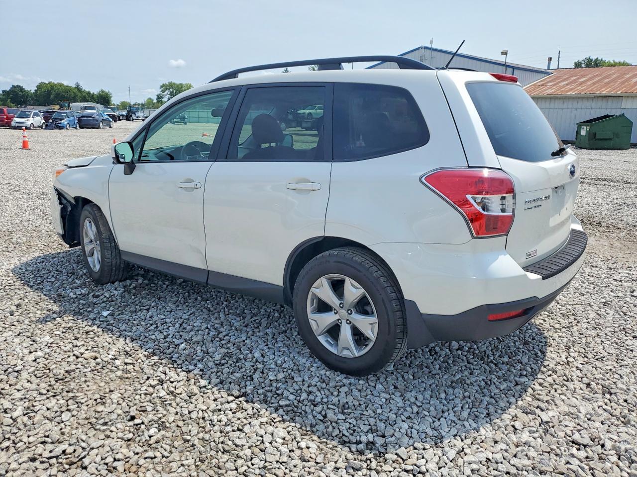 2015 SUBARU FORESTER 2.5I PREMIUM — снимка 2