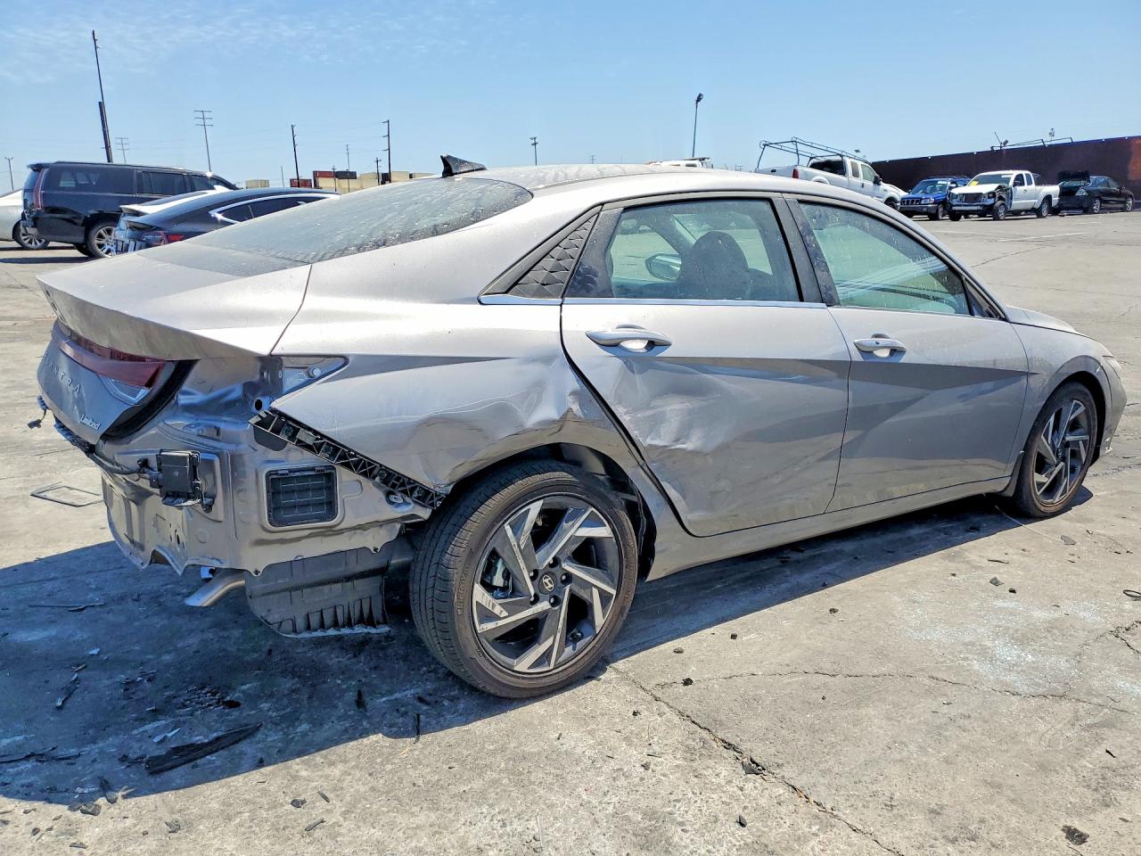 2026 HYUNDAI ELANTRA LIMITED — снимка 3