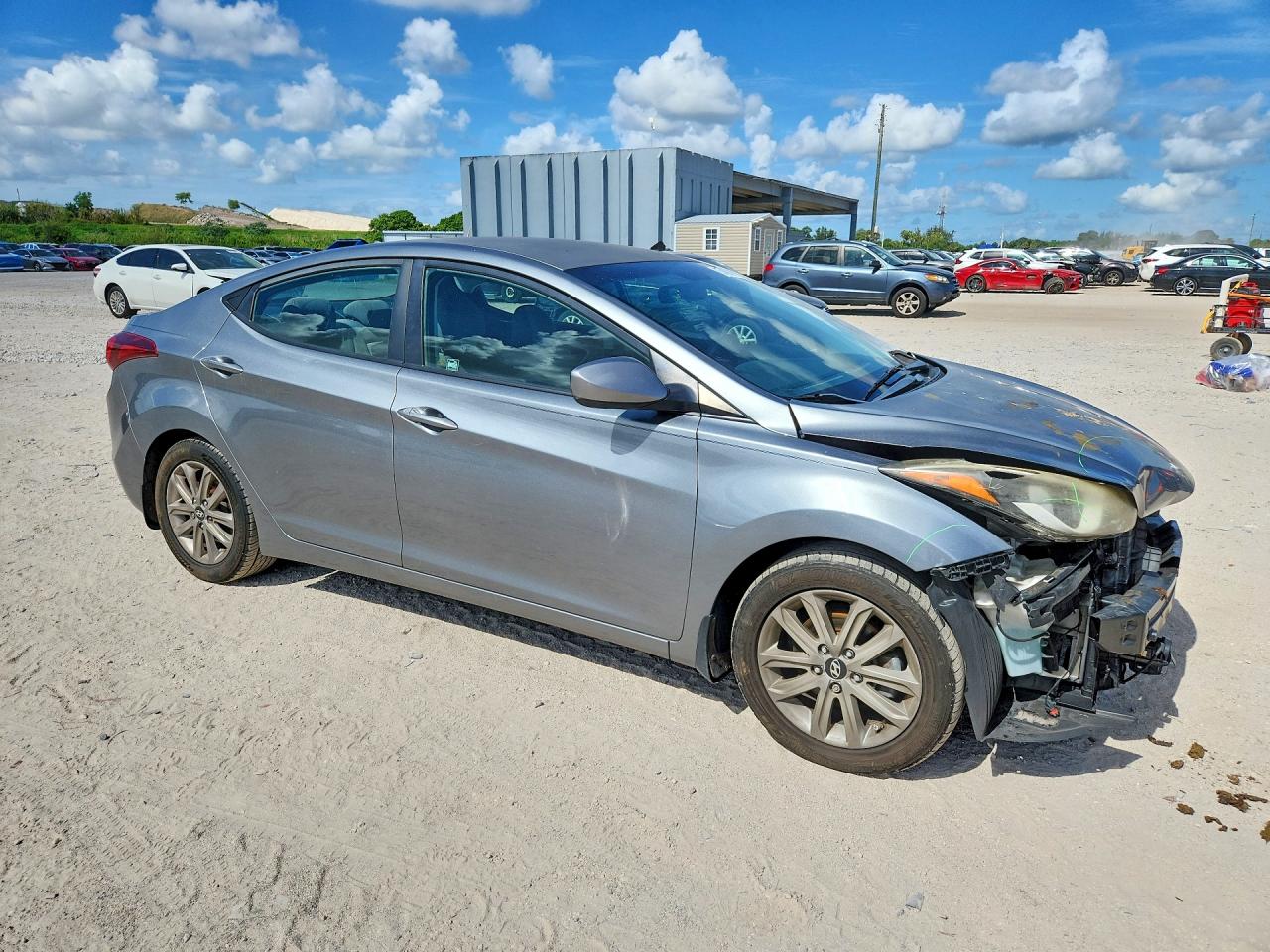 2016 HYUNDAI ELANTRA SE — снимка 4