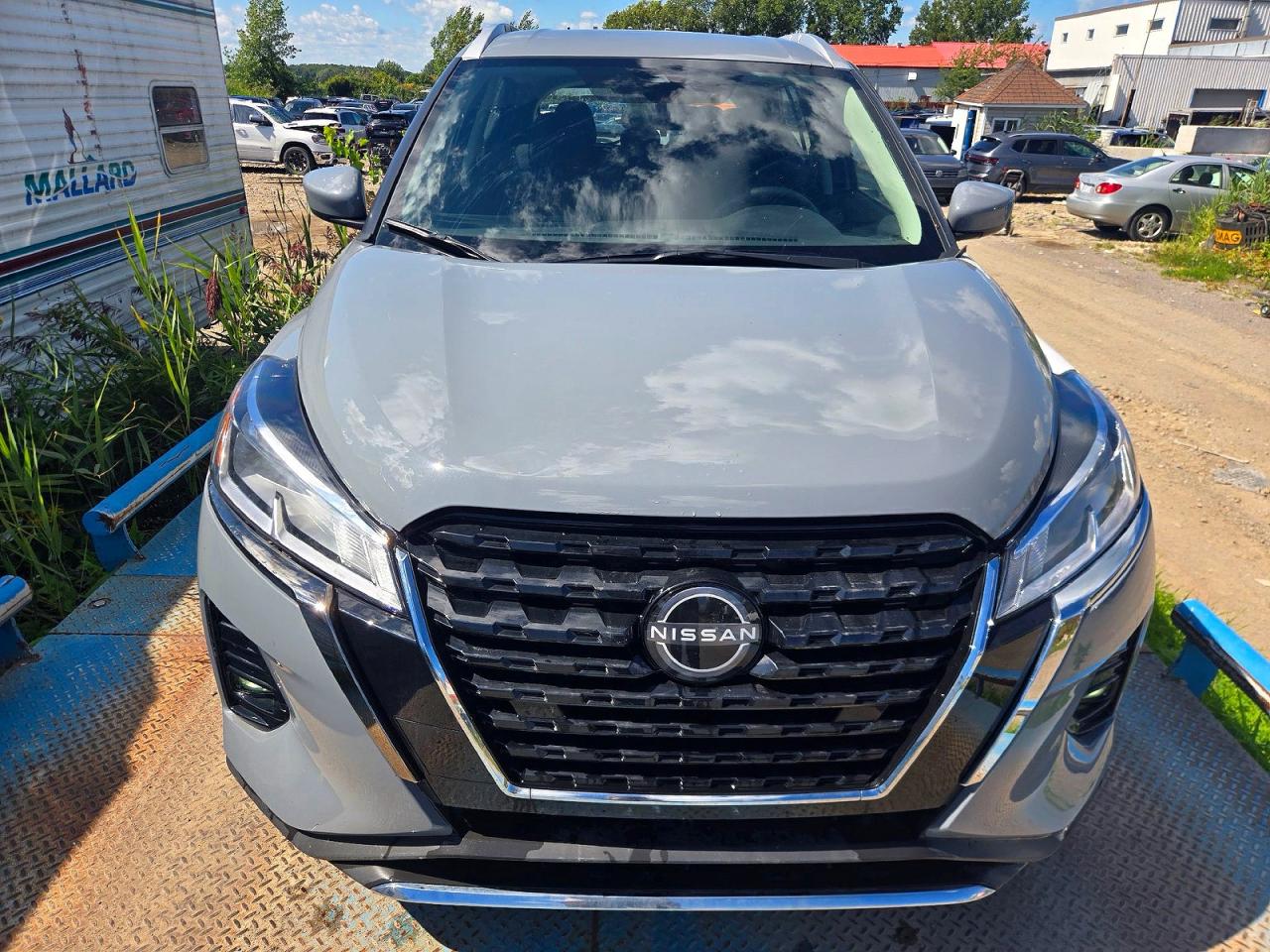 2025 NISSAN KICKS PLAY SV — снимка 2