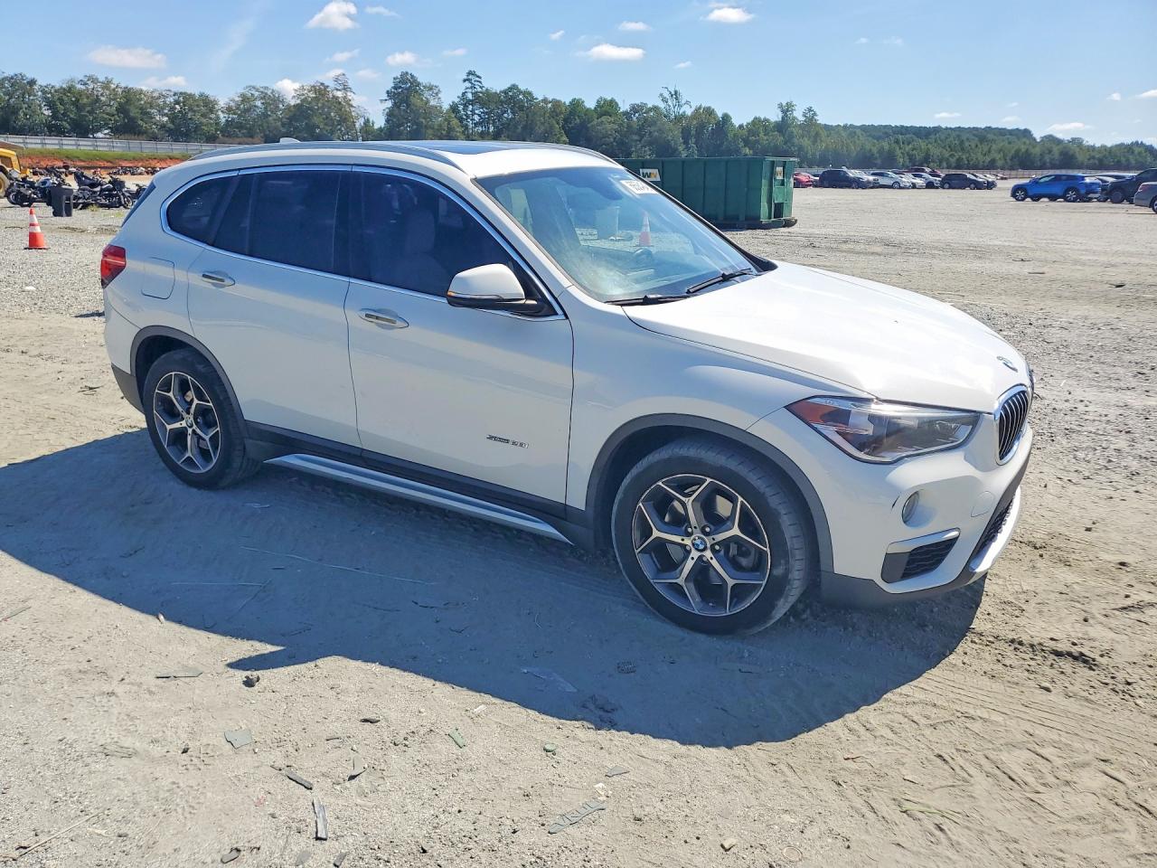 2017 BMW X1 SDRIVE28I — снимка 4