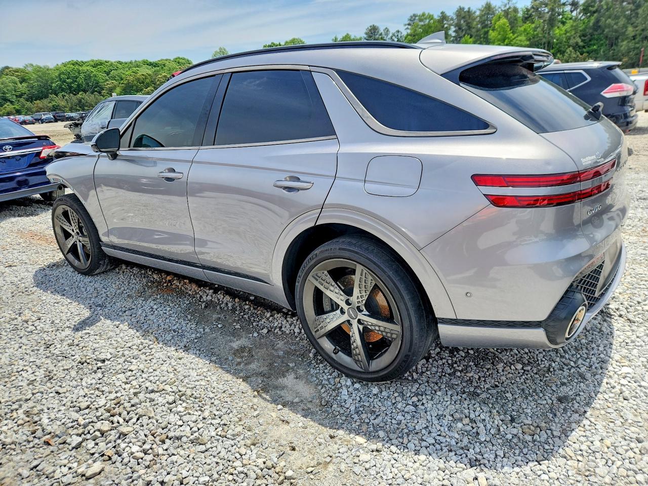 2023 GENESIS GV70 2.5T STANDARD — снимка 2
