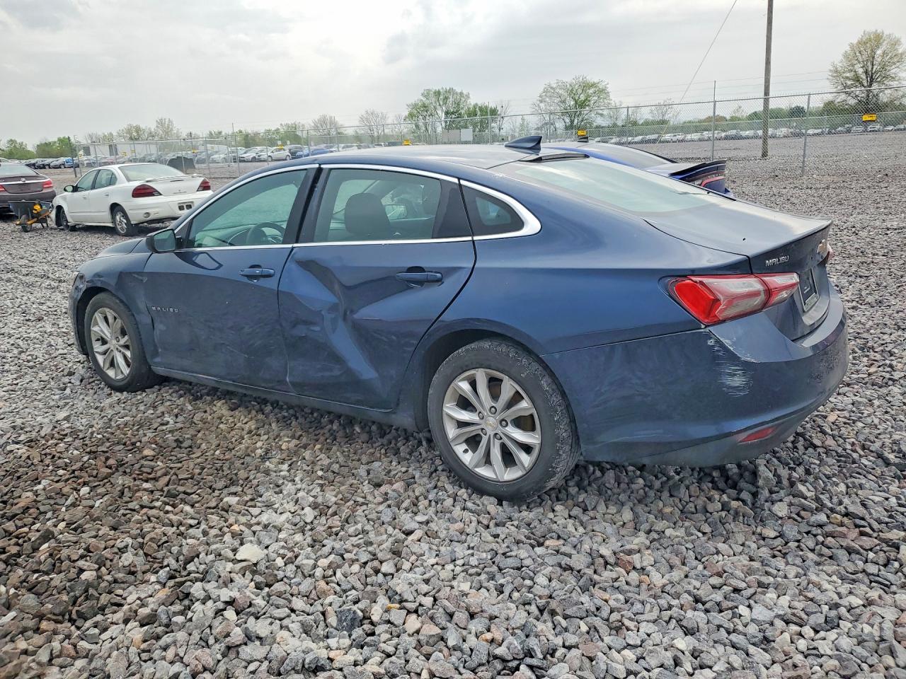 2020 CHEVROLET MALIBU LT — снимка 2