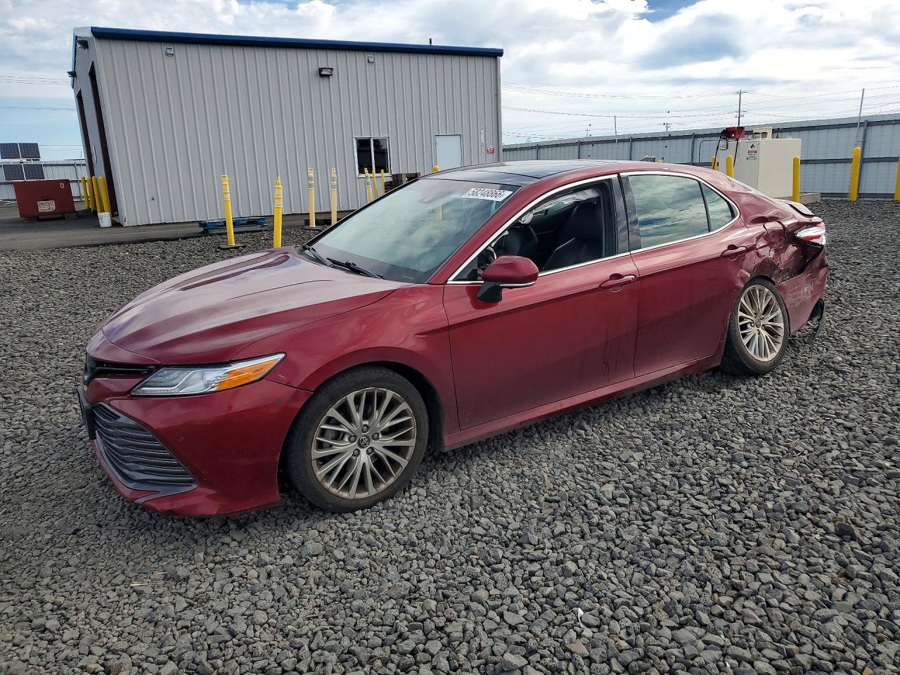 2018 TOYOTA CAMRY XLE