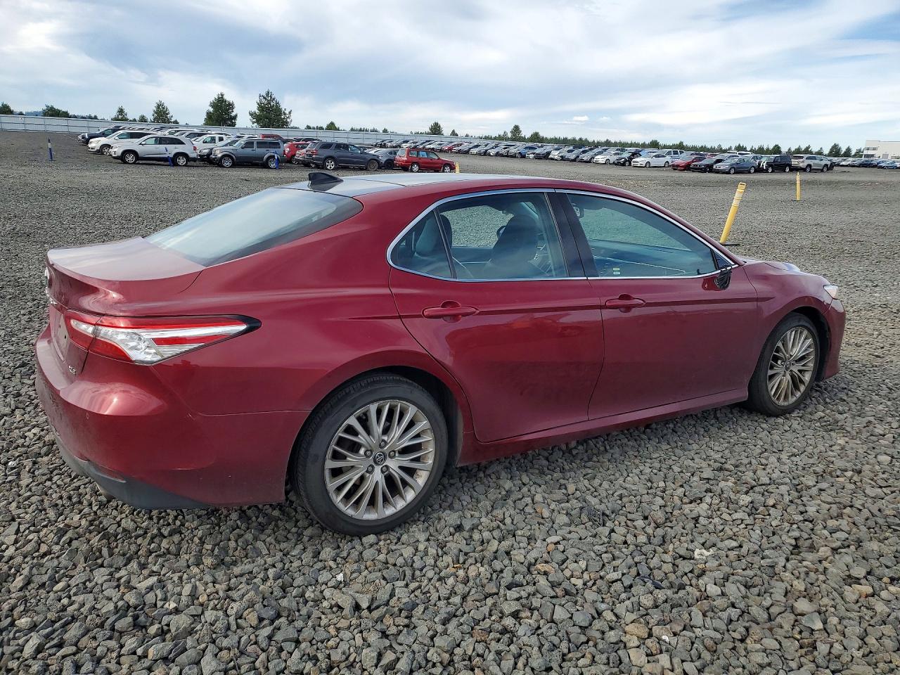 2018 TOYOTA CAMRY XLE — снимка 3