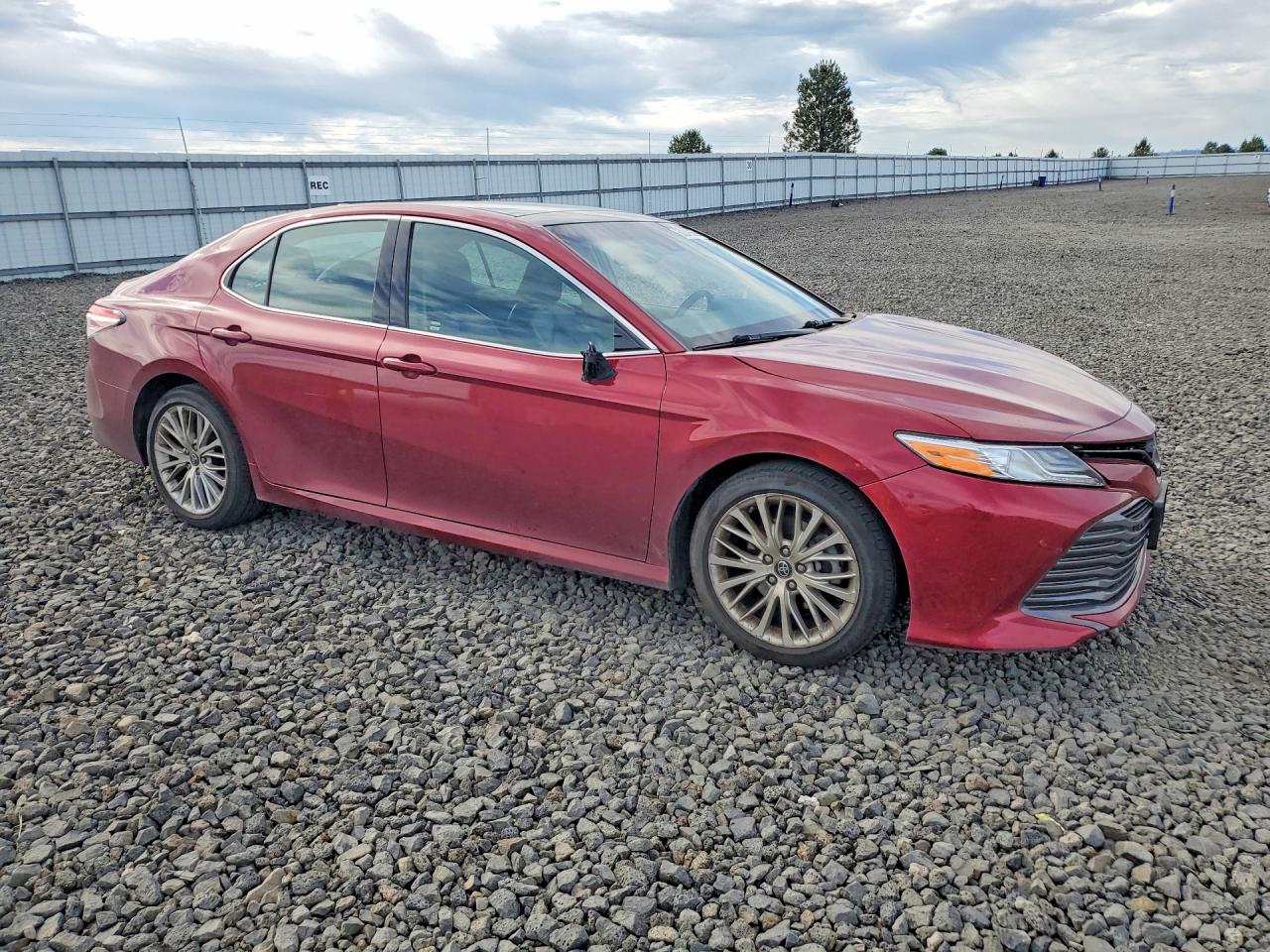 2018 TOYOTA CAMRY XLE — снимка 4