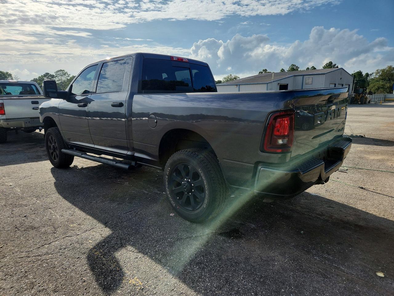 2026 RAM 2500 TRADESMAN — снимка 2