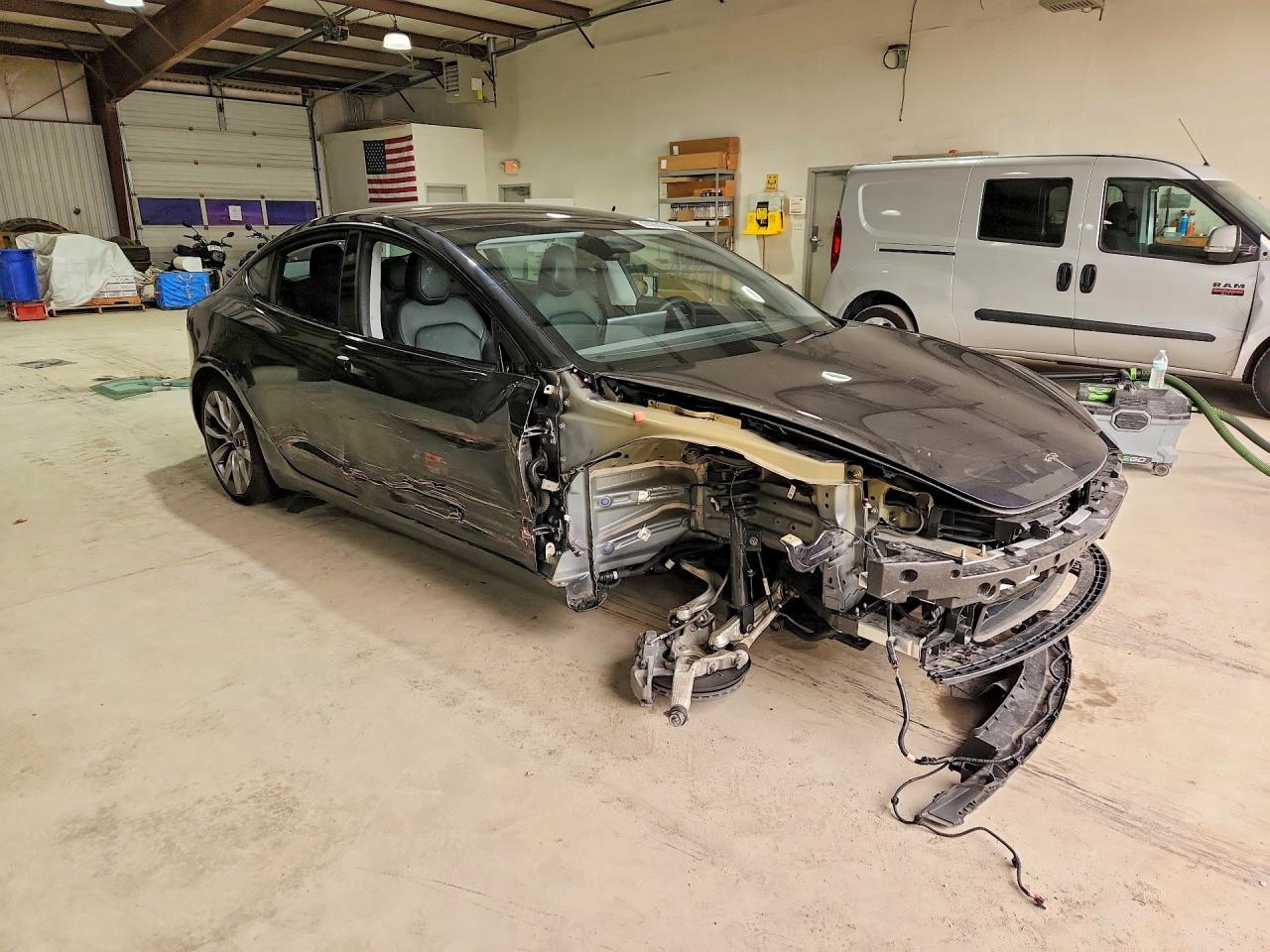 2024 TESLA MODEL 3 — снимка 4