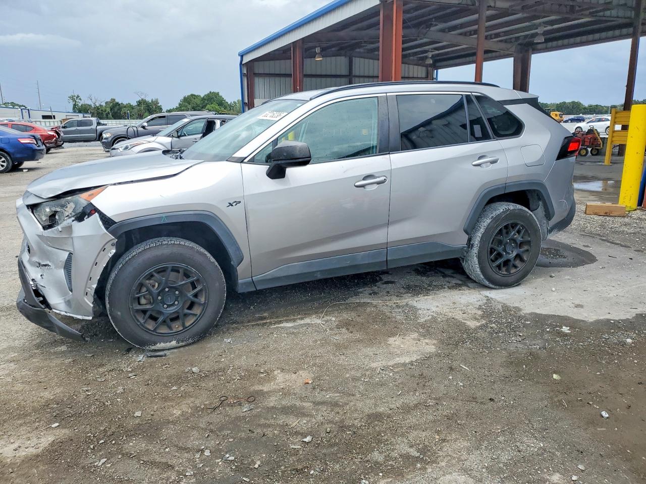 2021 TOYOTA RAV4 LE